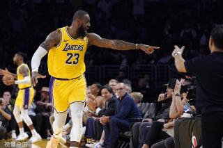 国足防守细 国足防守细