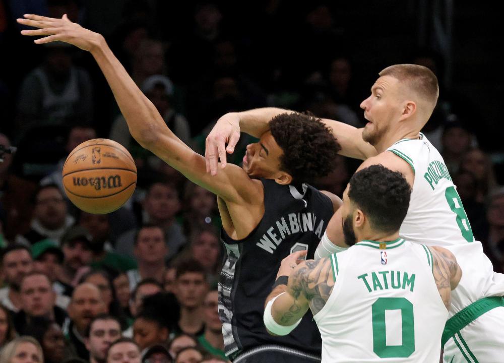 成一篇符合 成一篇符合