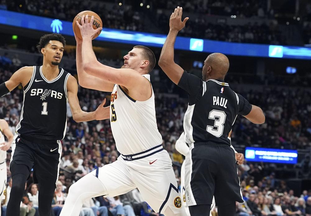 得天独厚的 得天独厚的